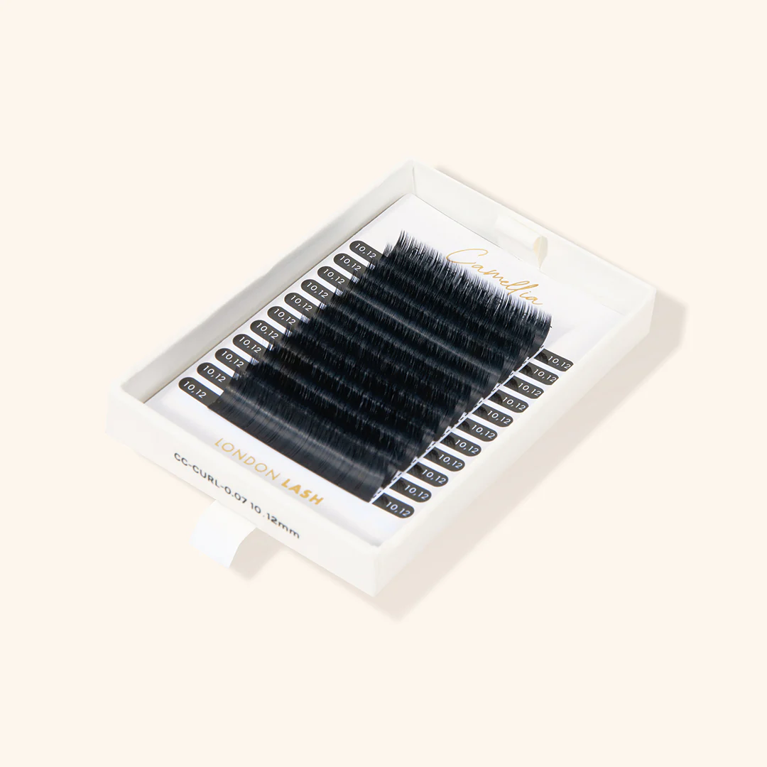 CAMELLIA - TEXTURED EASY FANNING VOLUME LASHES 0.05 - Image 8