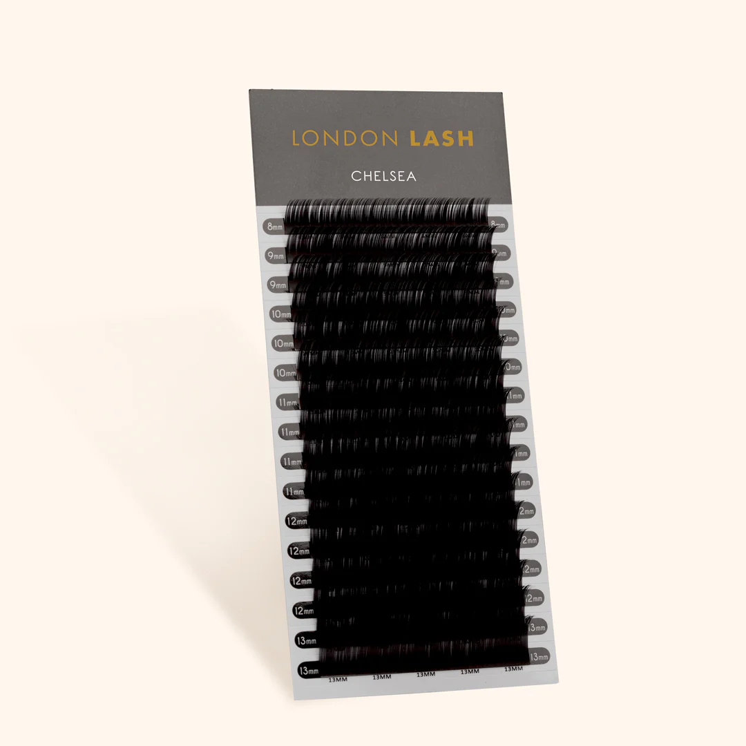 Mega Volume Chelsea Lashes 0.04 - Image 3
