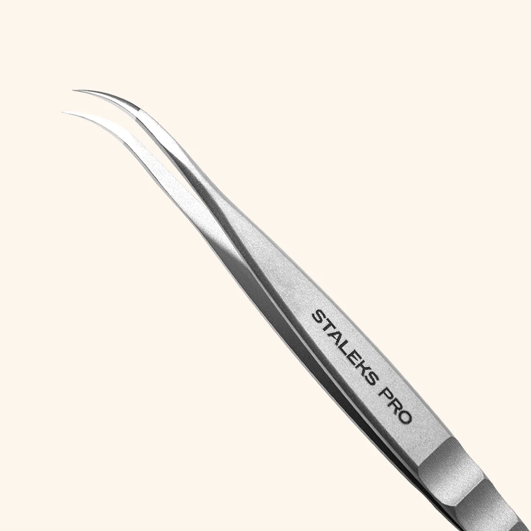 Curved Tip Volume Eyelash Extensions Tweezers - Image 4
