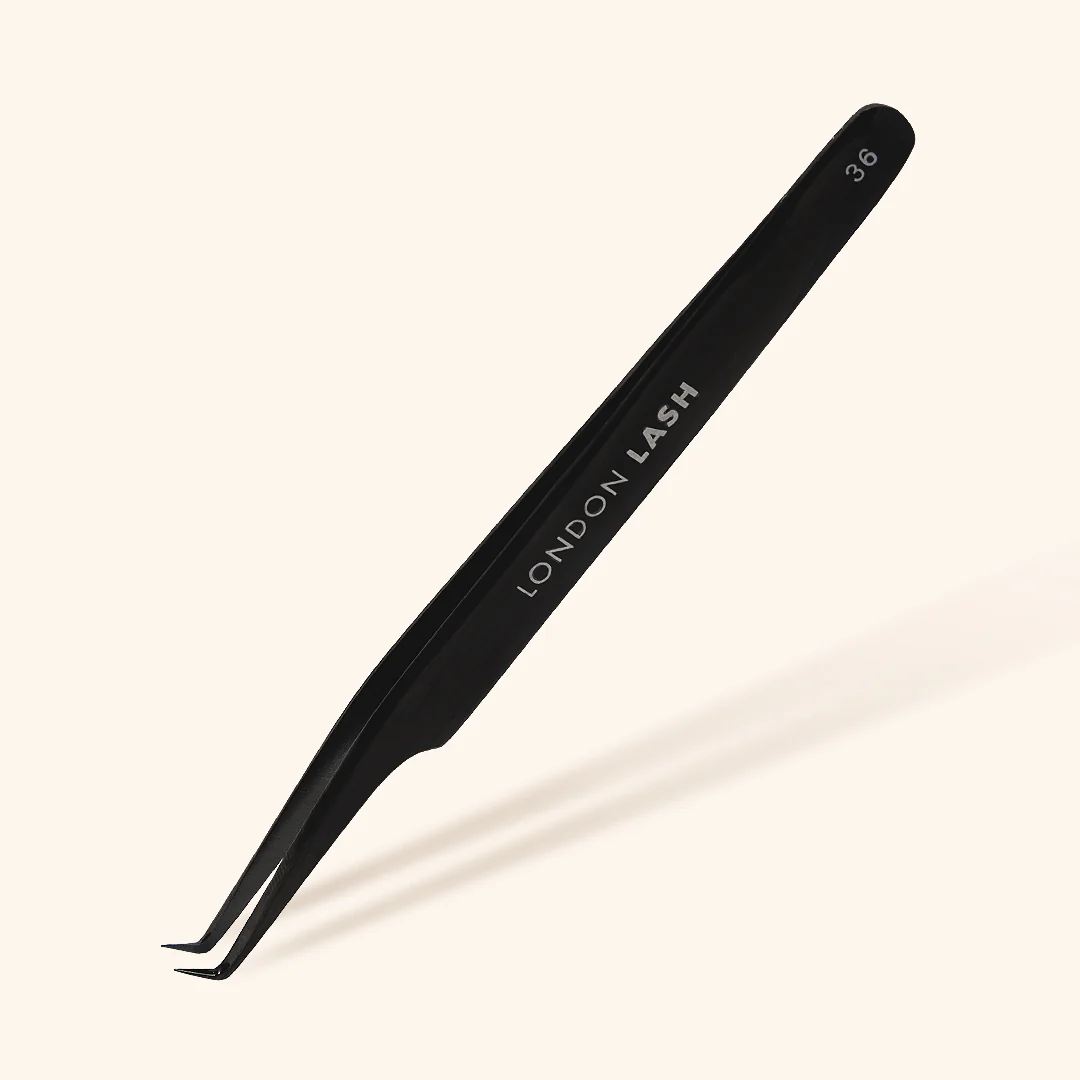 Ultra Fine Tip Mega Volume Tweezers - Image 2